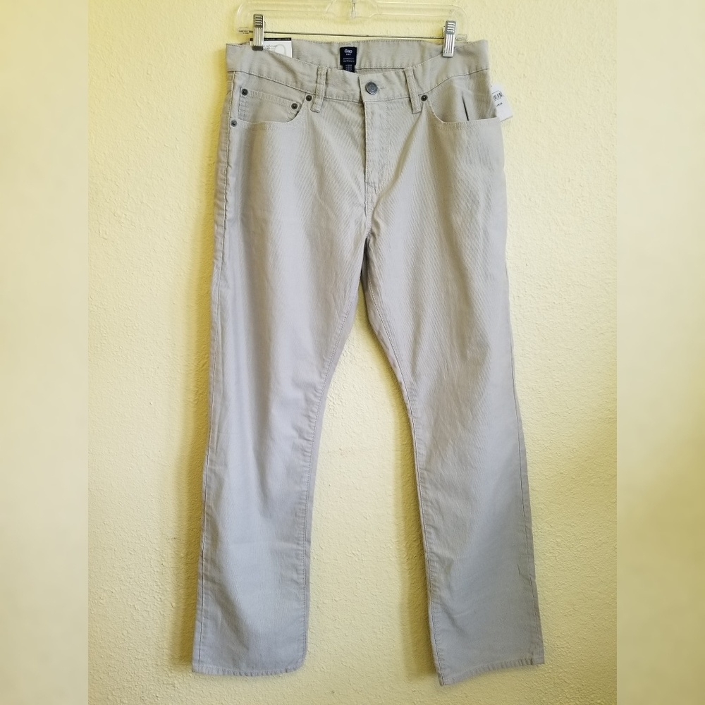 Men's Gap Straight fit pants NWT